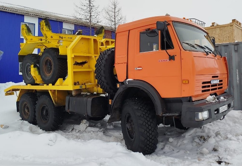 Тягач трубоплетевозный 54490A, VIN X3F54490AB0000012, 2011 г.в., Прицеп трубоплетевозный 90600А , VIN X3F90600AB0000017, 2011 г.в.   -   ООО "ЗНГС-ПРОМЕТЕЙ"